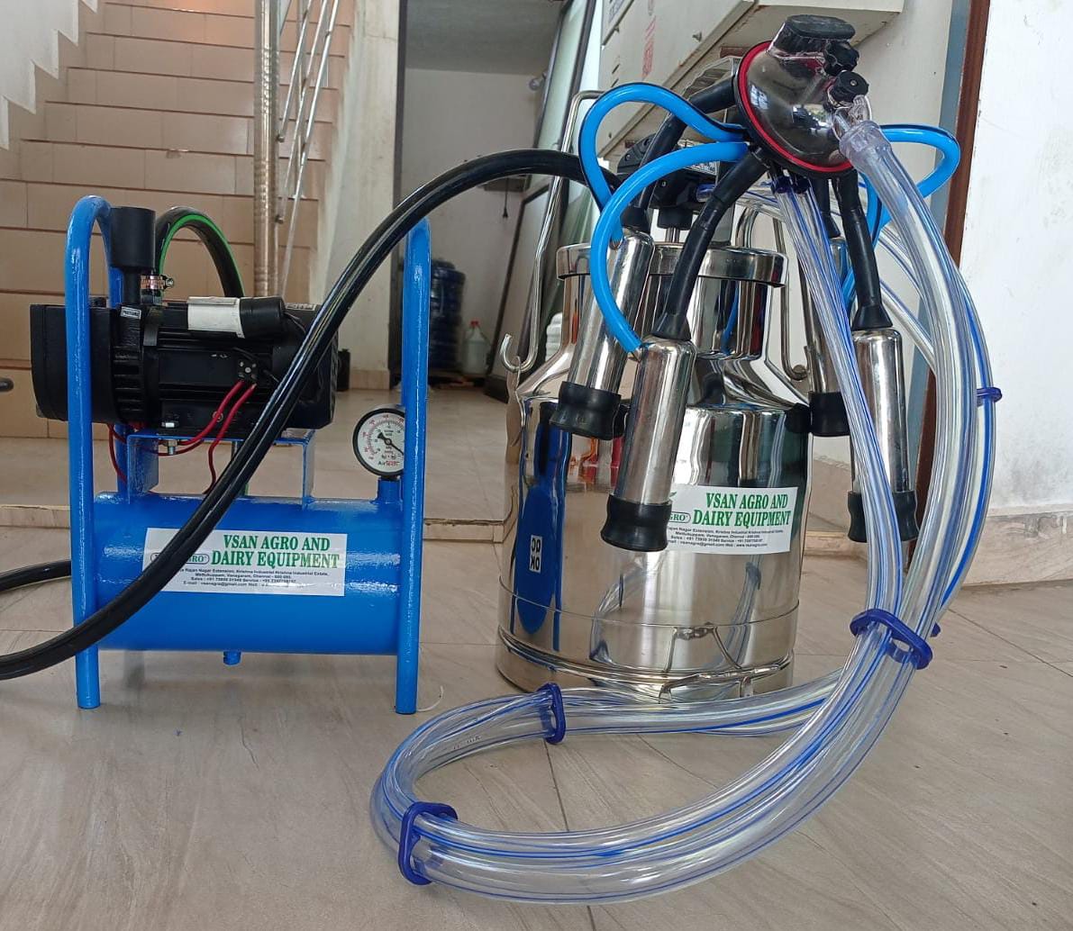 MINI 100 MILKING MACHINE (PULSATER TYPE)